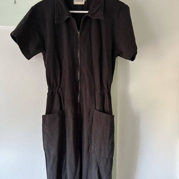 Noble Utility Suit / Jumper - Picture 3 of 3